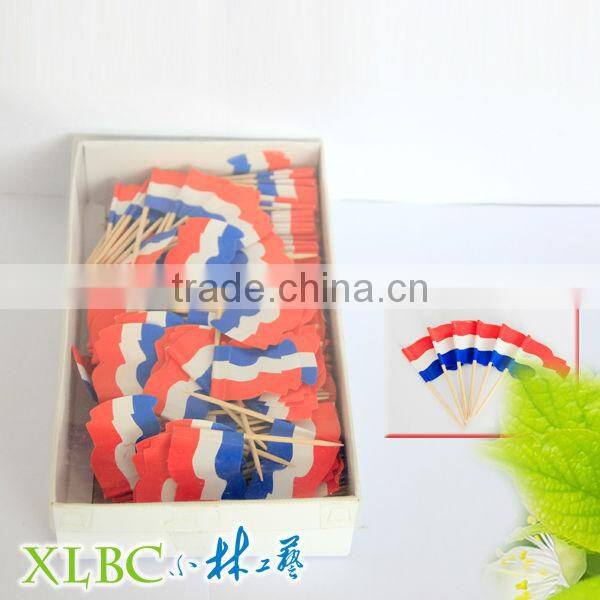 Cheapest party flag picks