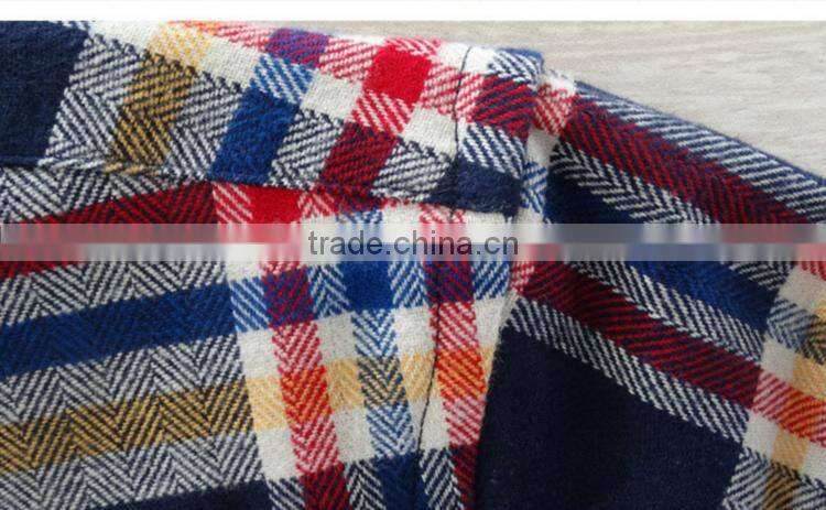 2015 new Brand Autumn Flannel mens plaid warm fashion shirt