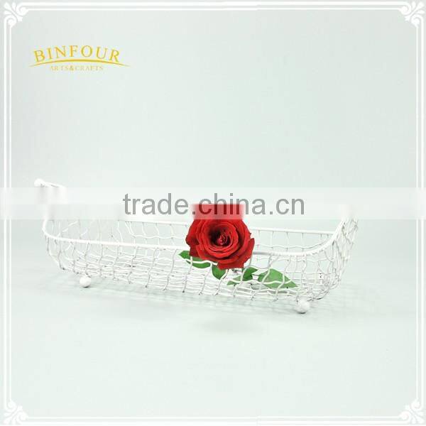 hot sale white metal wire ship shape fruit basket