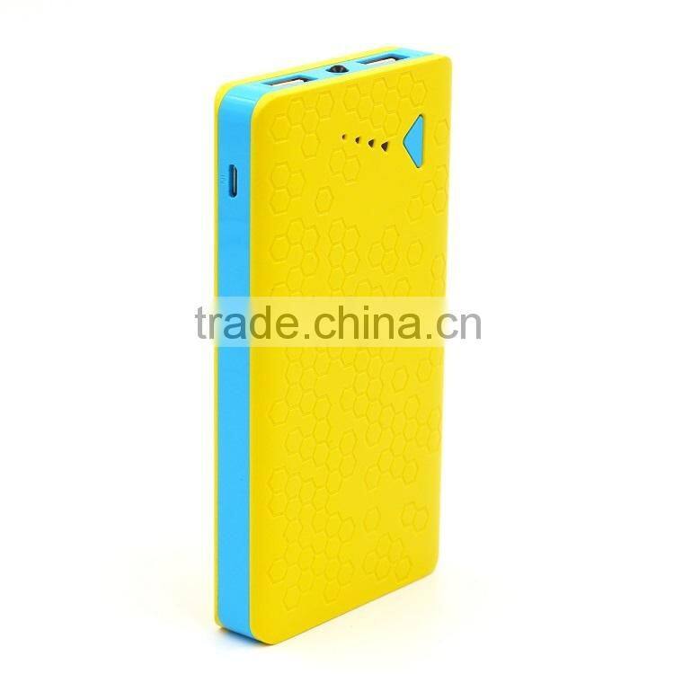 Ultra thin 8000mAh universal external portable power bank with LED charging display