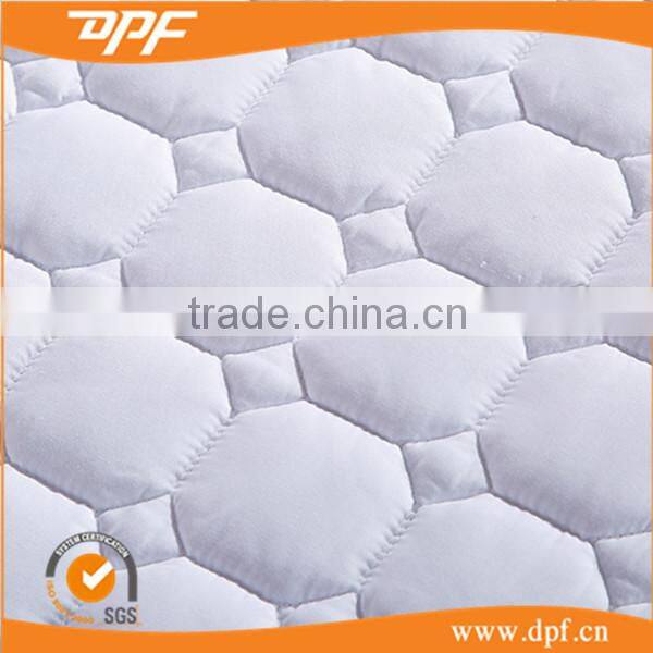 Promotion price waterproof washable hospital hotel mattress protector