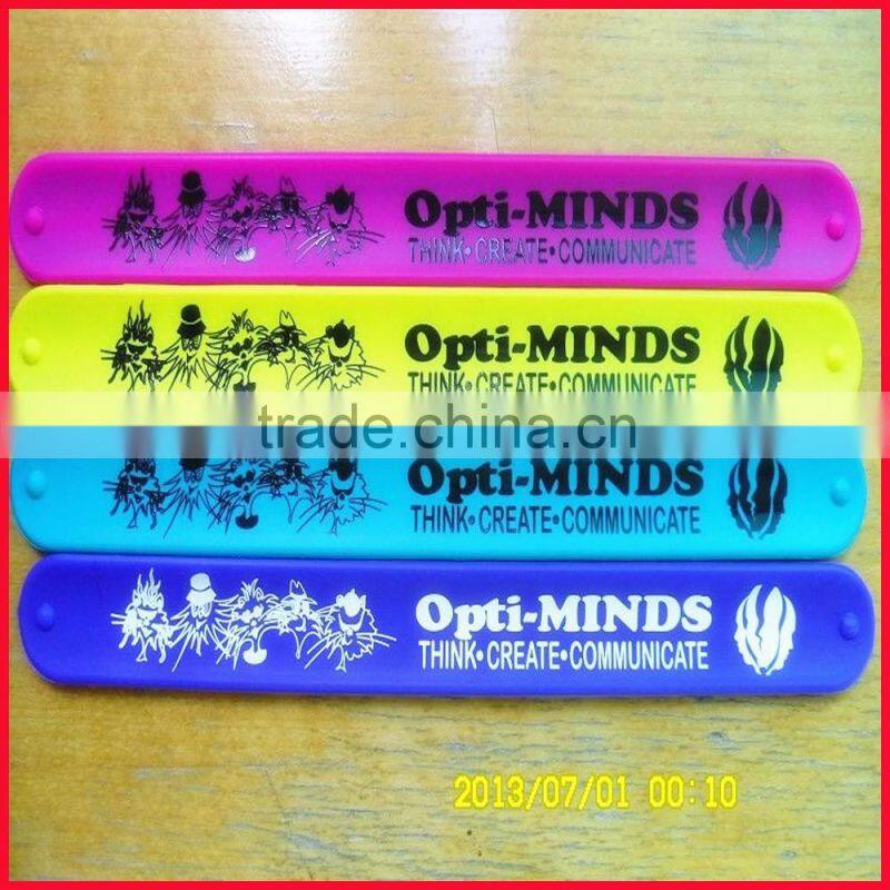 Cartoon printing soft reflective slap bracelet