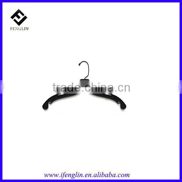 plastic clothes hanger with pulley