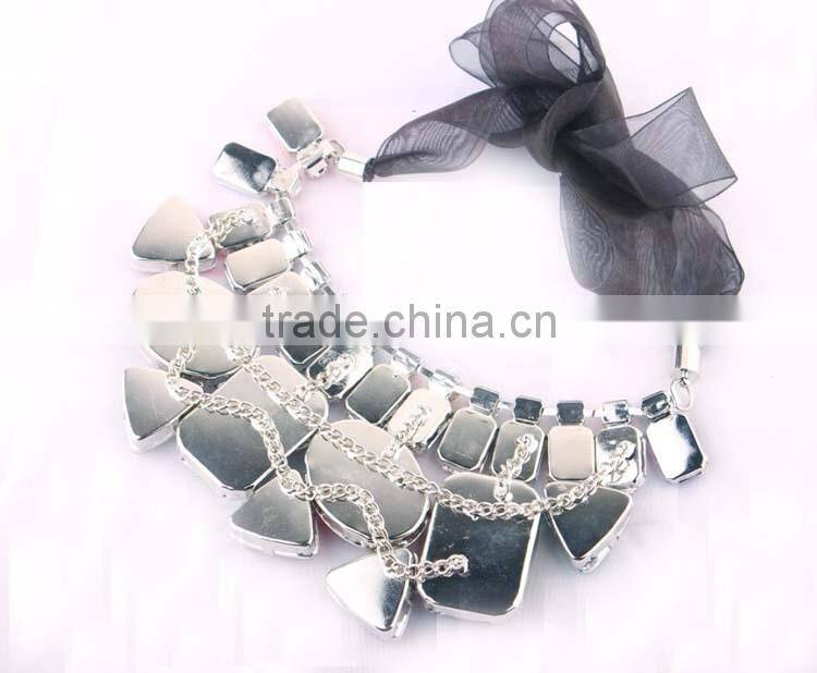 Hot Sale Multicolor Crystal Collar Choker Vintage Pendant Statement Necklace Women Fashion Necklaces for Women 2014