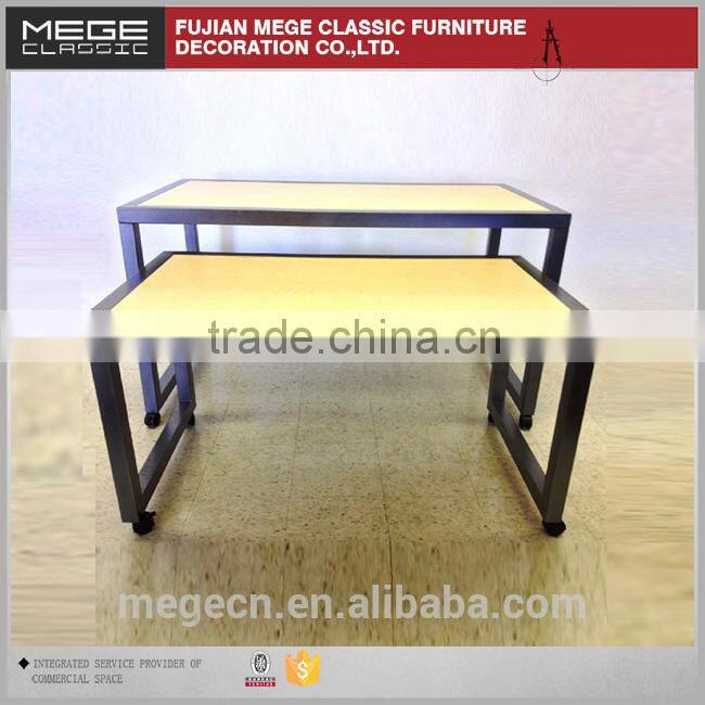 High Quality Wooden Movable Furniture For Clothing Store Stand