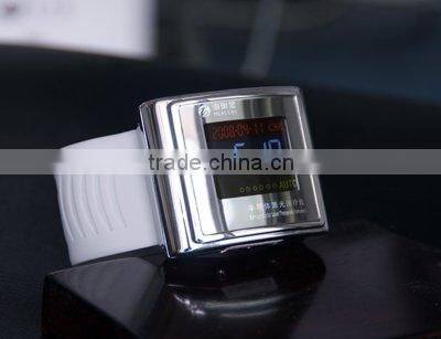 Physical laser therapeutic apparatus