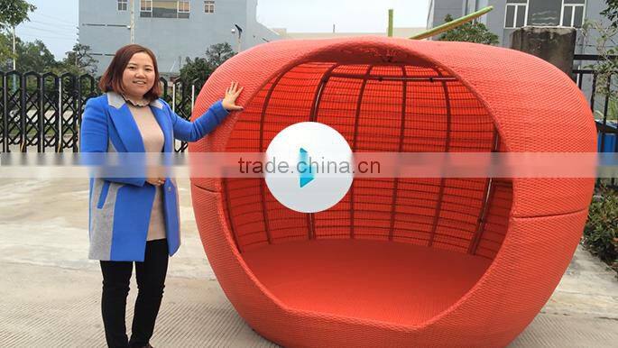 2016 Newest Outdoor Rattan Furniture Distinct Red Apple Round Sunbed