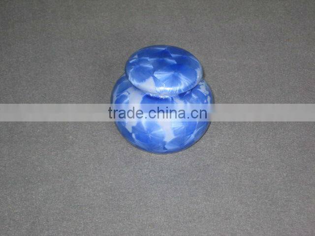 Chinese small glazed ceramic urns for ashes