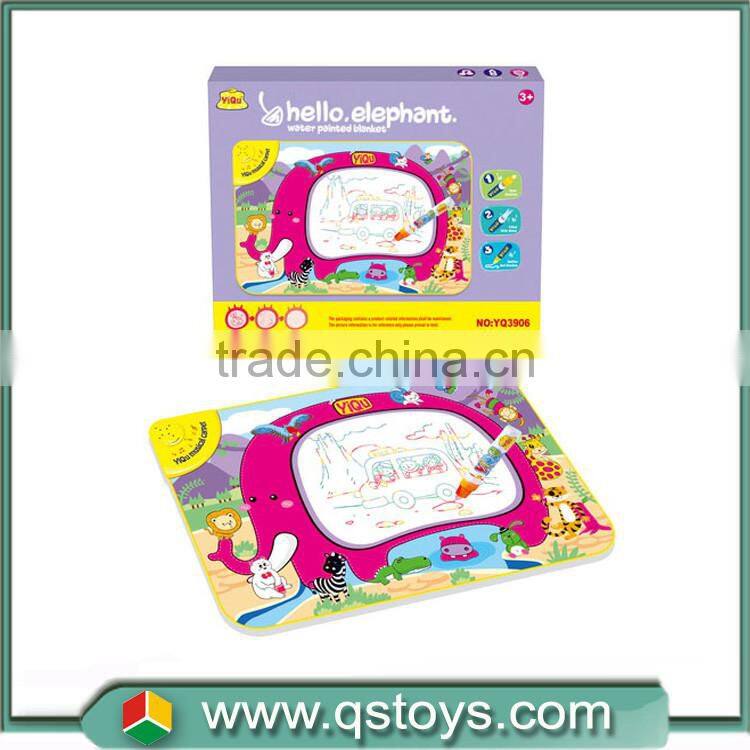 boy play friction metal car with traffic carpet with EN71