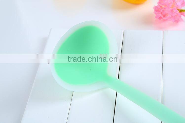 High quality Kitchen tool / Silicone cooking spoon in utensil set