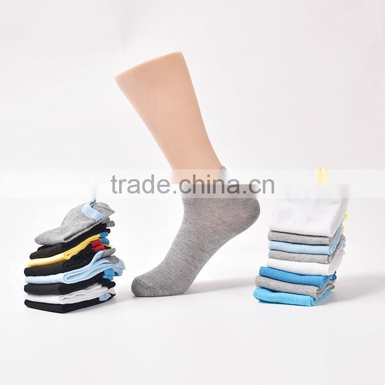 Wholesale cheap men boat socks,polyester one time use socks