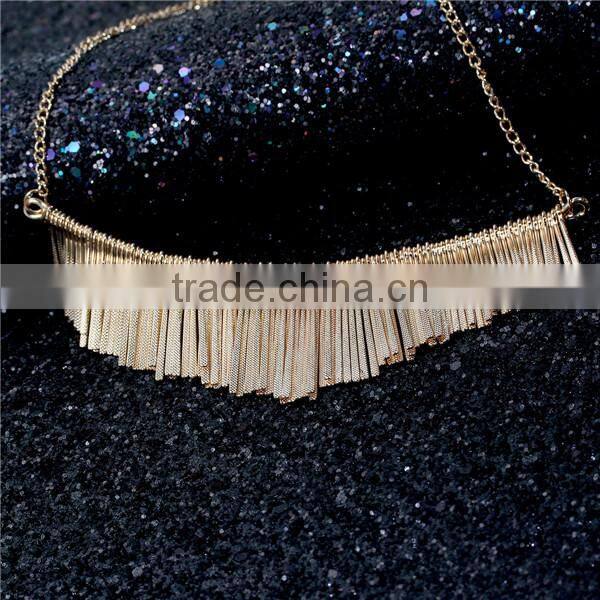 New Fashion Long Link Curb Chain Golden Tassel Pendant Sweater Necklace