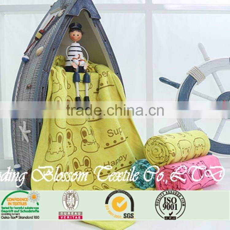 2016 hot selling cartoon animal printed skin care super absorbent bath towels