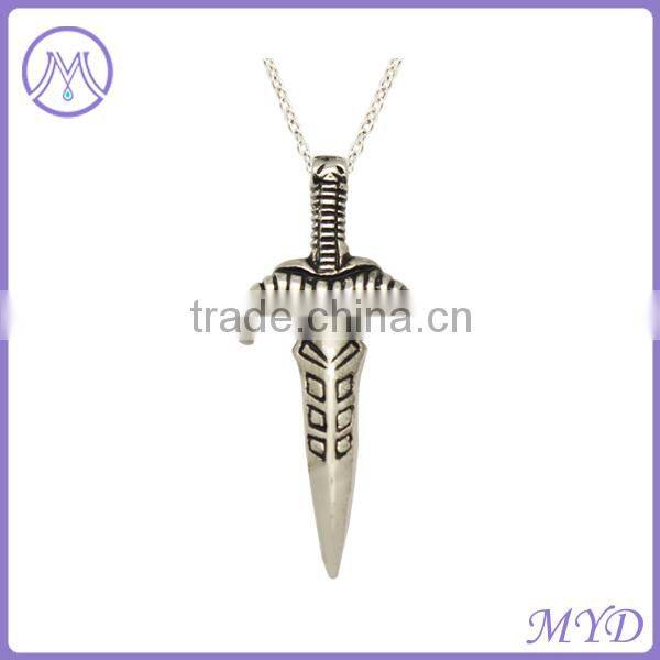 handcraft custom stainless steel fashion letter v pendant jewelry