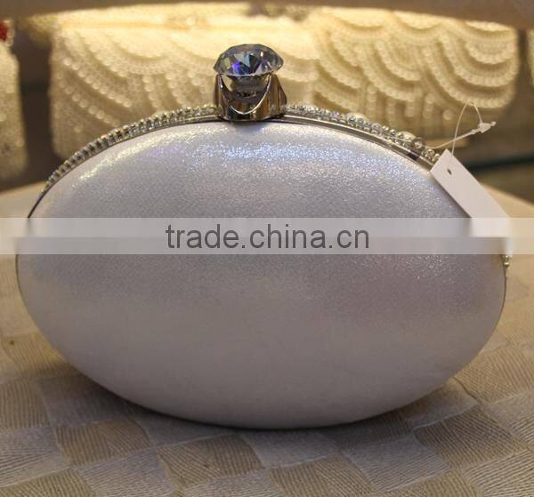 Elegant crystal lady's wedding party bag