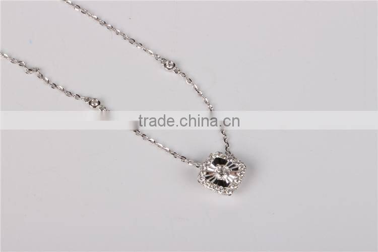Factory handdcrafted custom sparkle design silverengagement necklace set