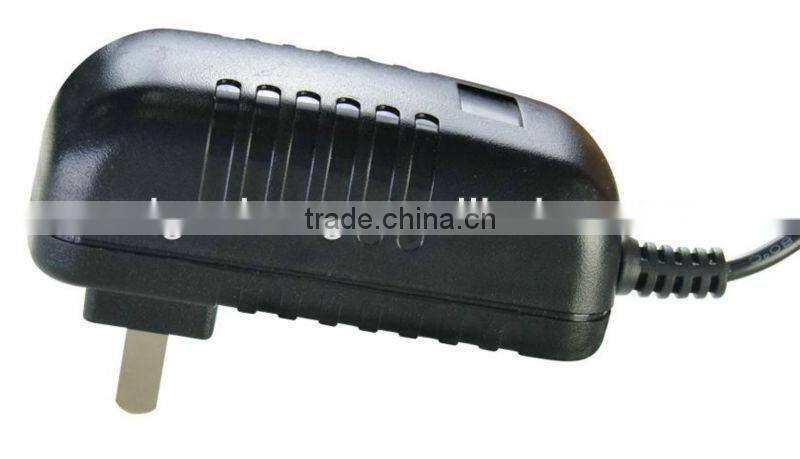 CE approved 12V 5A power adapter with cigarette lighter socket