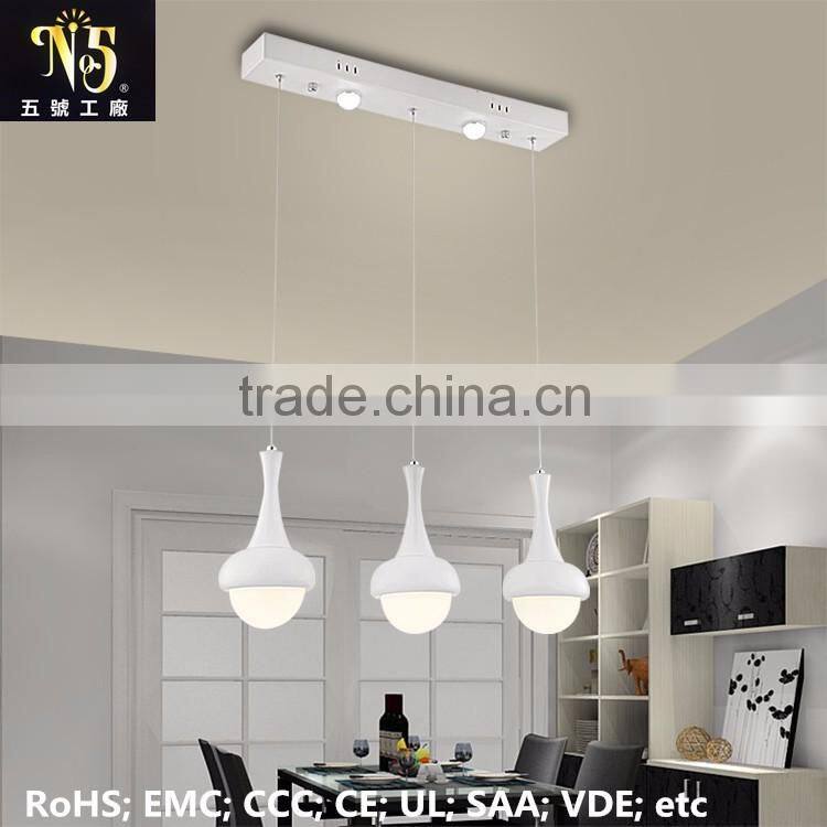 Modern simple fashionable white pendant lamp made in Guzhen China