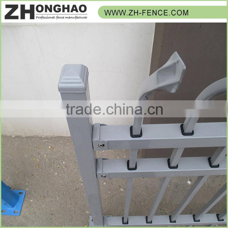 Hot sale Pale use galvanized mild steel tube bend top steel security fence