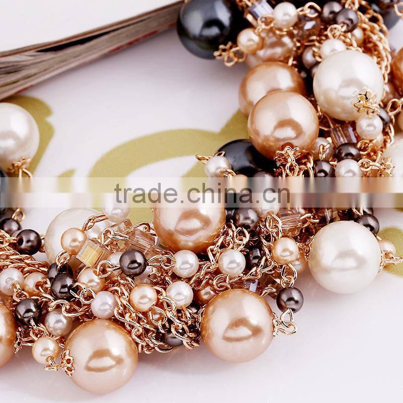 Europe New ladies' fashion exaggerated beaded necklace to restore ancient ways costly pearl clavicle short chain