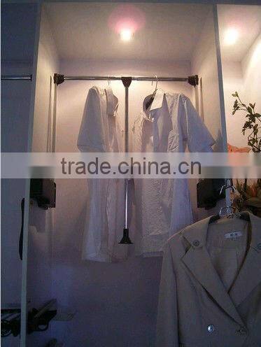 Pull down clothes rack