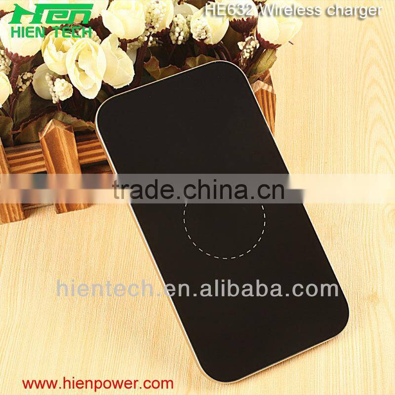 Qi universal Natural wood desktop table wireless charger for smart phones