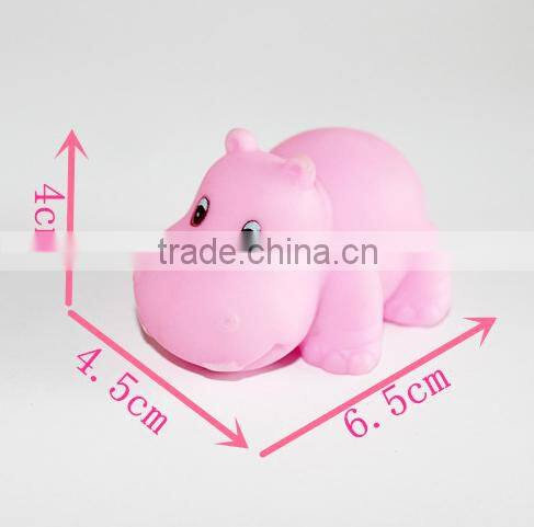 Custom 100% food grade silicone Hippo kid toy with squeaker