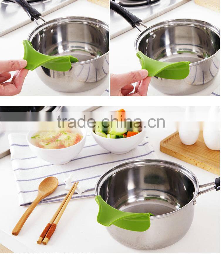 New design Anti Leakage Kitchen Pot Round Deflector Edge Liquid Silicone Deflector
