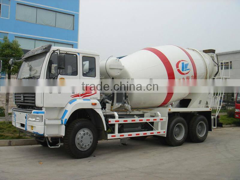 sinotruk capacity 12cbm concrete mixer truck, cement mixer truck with good quality