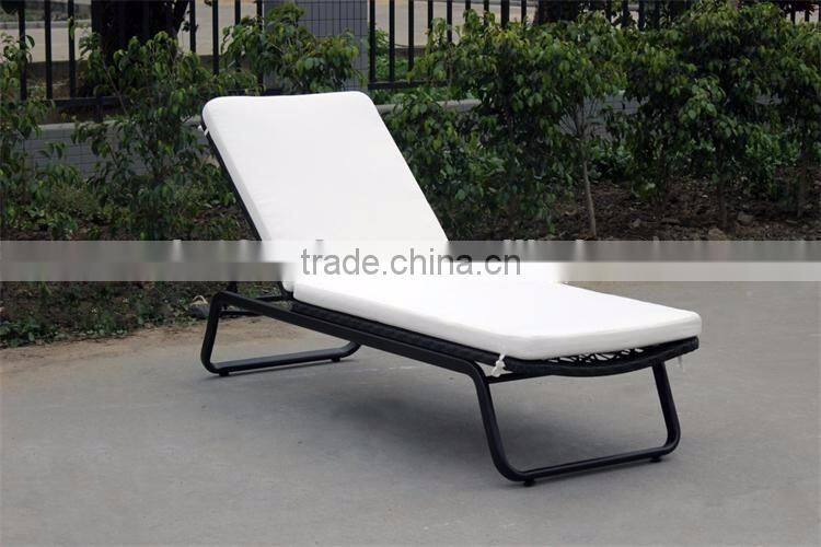 Flower weaving seaboard rattan lounge