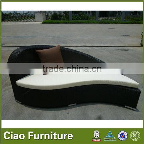 Modern design garden furniture outdoor sun bed with cushion