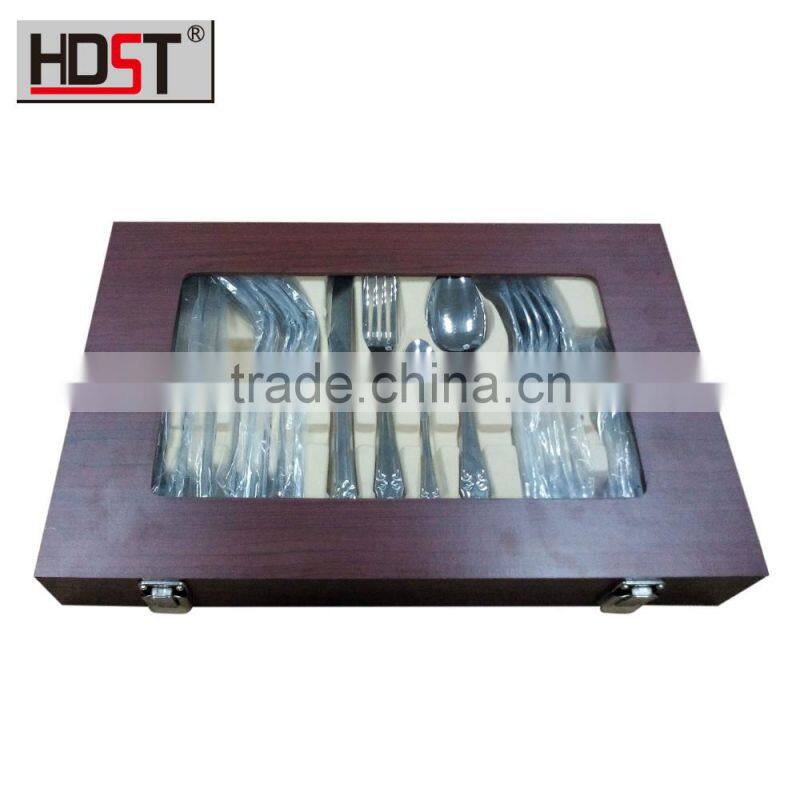 2016 years alibaba Hot selling Delicate wooden boxes 24pcs stainless cutlery set
