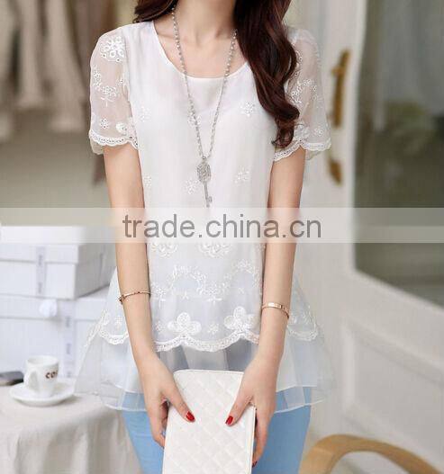 Embroidery lace chiffon round neck t- shirt with short sleeves
