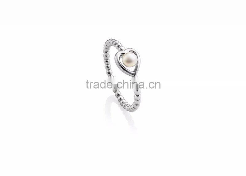 Silver Plated Designer Pearl Heart Ring