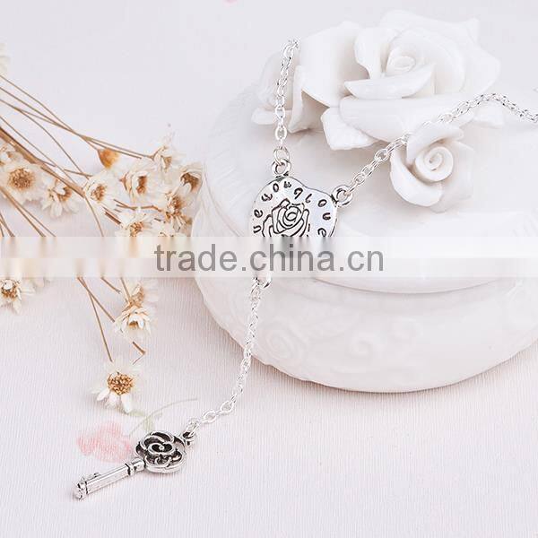 New Fashion Y Shaped Lariat Necklace Silver Plated Heart Message " Love You " Carved Connector Flower Key Pendant 46.0cm long
