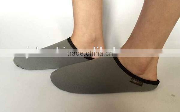 3mm neoprene anti slip indoor socks
