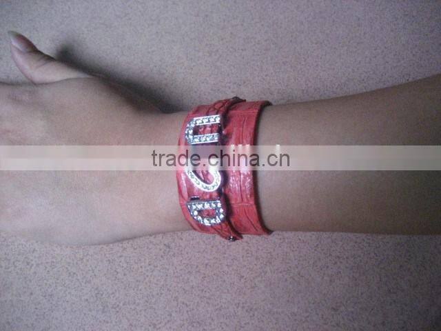 Slide Letters Can be Assembled Crocodile Genuine Leather Wristbands
