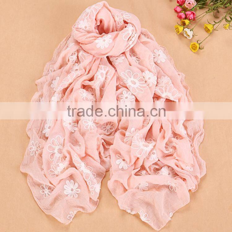 Wholesale Fashion Ladies Floral Embroidery Viscose Scarf
