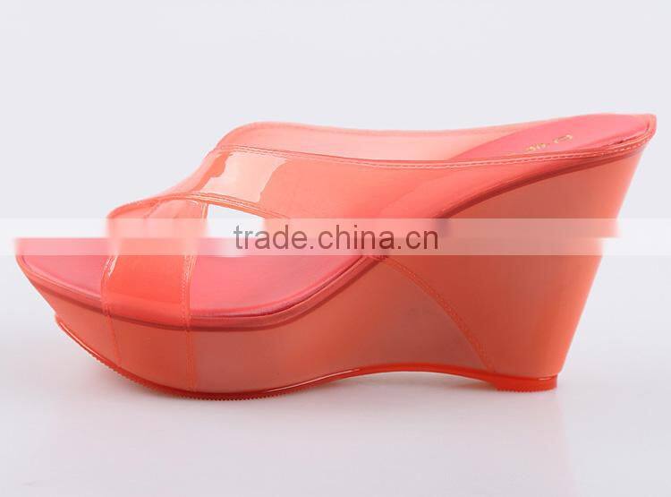 2016 Manufacturers newest design crystal straps jelly sandals wedge shoes FW16 pvc ladies shoes