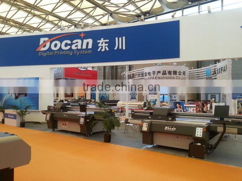 Docan High-resolution UV printer flatbed roll to roll 2.5m width, flat glass uv machine
