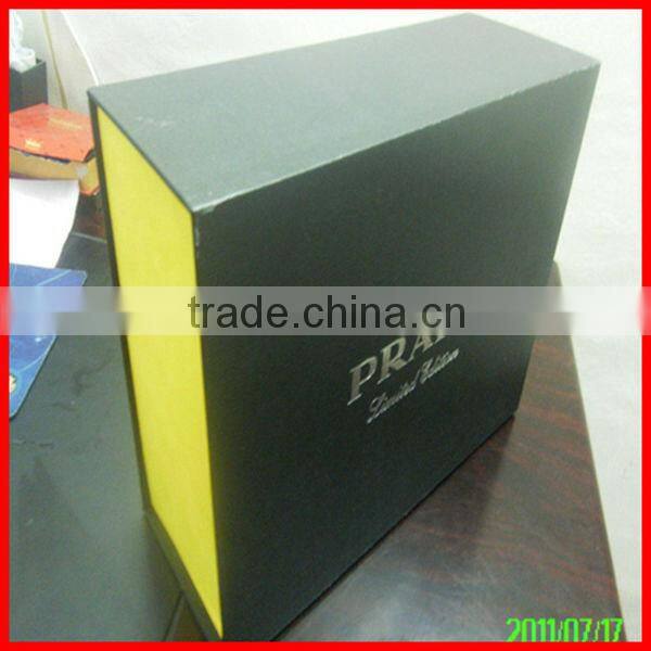 Hot Stamping Custom Made Magnetic Gift Boxes Wholesale
