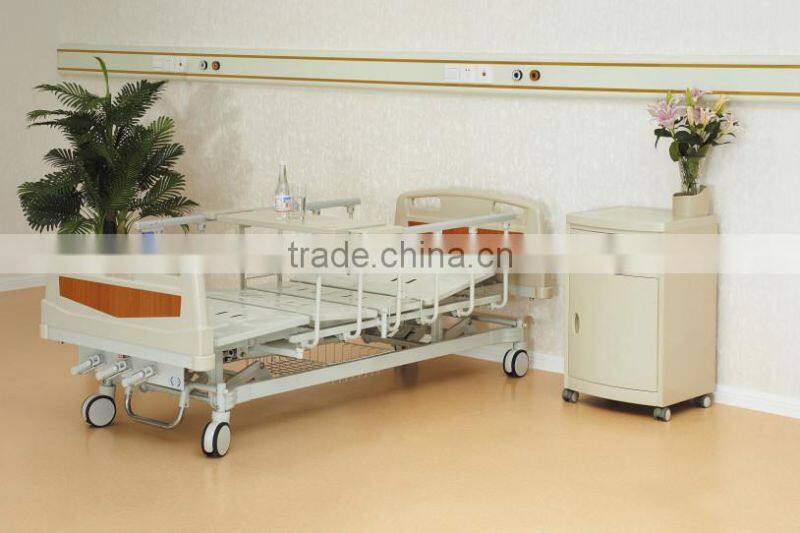 Multifunctions patient hospital bed cheap prices in Stock