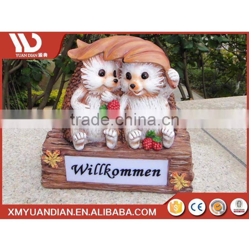 Home And Garden Art Work Hedgehog Resin Craft Solar China Led Lighting