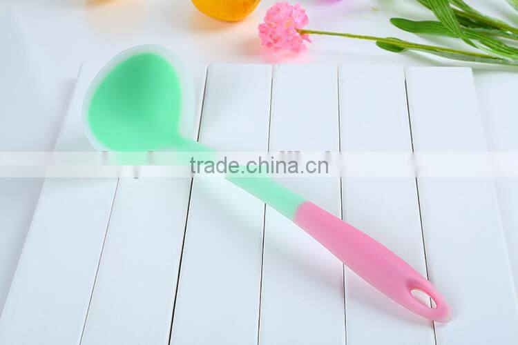 High quality Kitchen tool / Silicone cooking spoon in utensil set