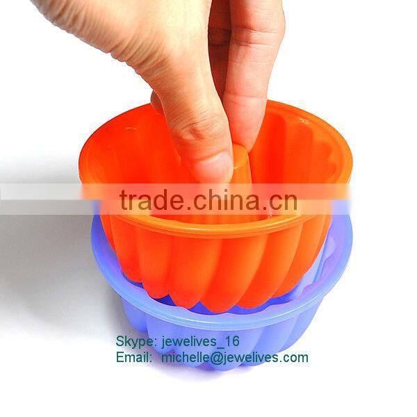 Silicone cake mould bakeware for children