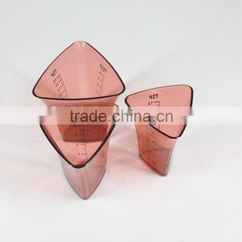 set of 3pcs small measuring cups in trilateral figure