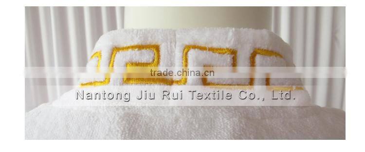 Wihte With Embroidery Autumn And Winter Design Fashion Family Robes Shower Homewear Coral Fleece