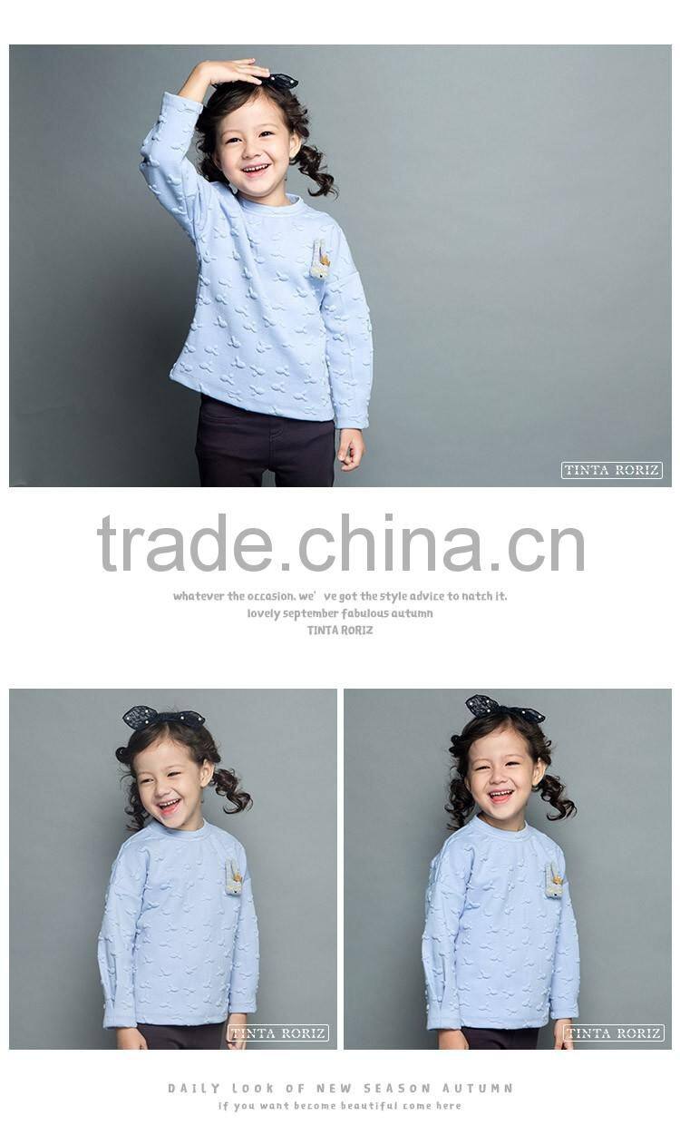 2016 Winter knitted girls t shirt kids clothing for girls with cute rabbit corsage long sleeves shirt T16057