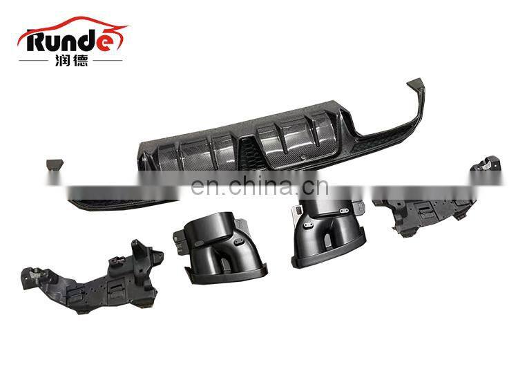 Runde Car Modification Carbon Fiber Material Rear Lip Exhaust For Mercedes-Benz W205 C200 C260 C300 C63AMG rear lip exhaust