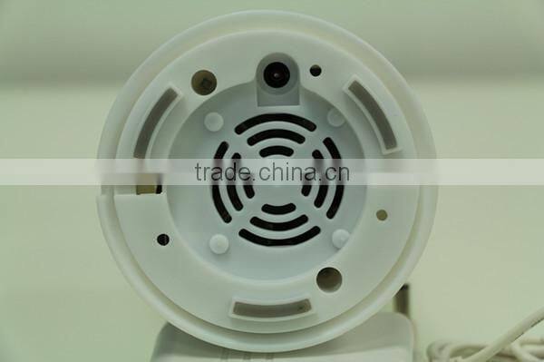 Portable spray aroma diffuser